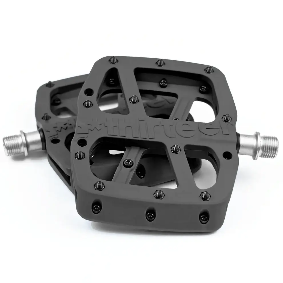 E*thirteen Pedal Compuesto Negro